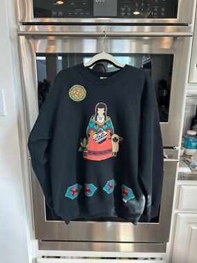 Vintage Lee Sweatshirt made in USA with Native American applique XL GUC
